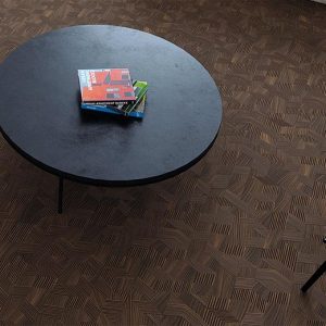 laminiran-parket-AGT-spark-brown-12mm-leostil.bg